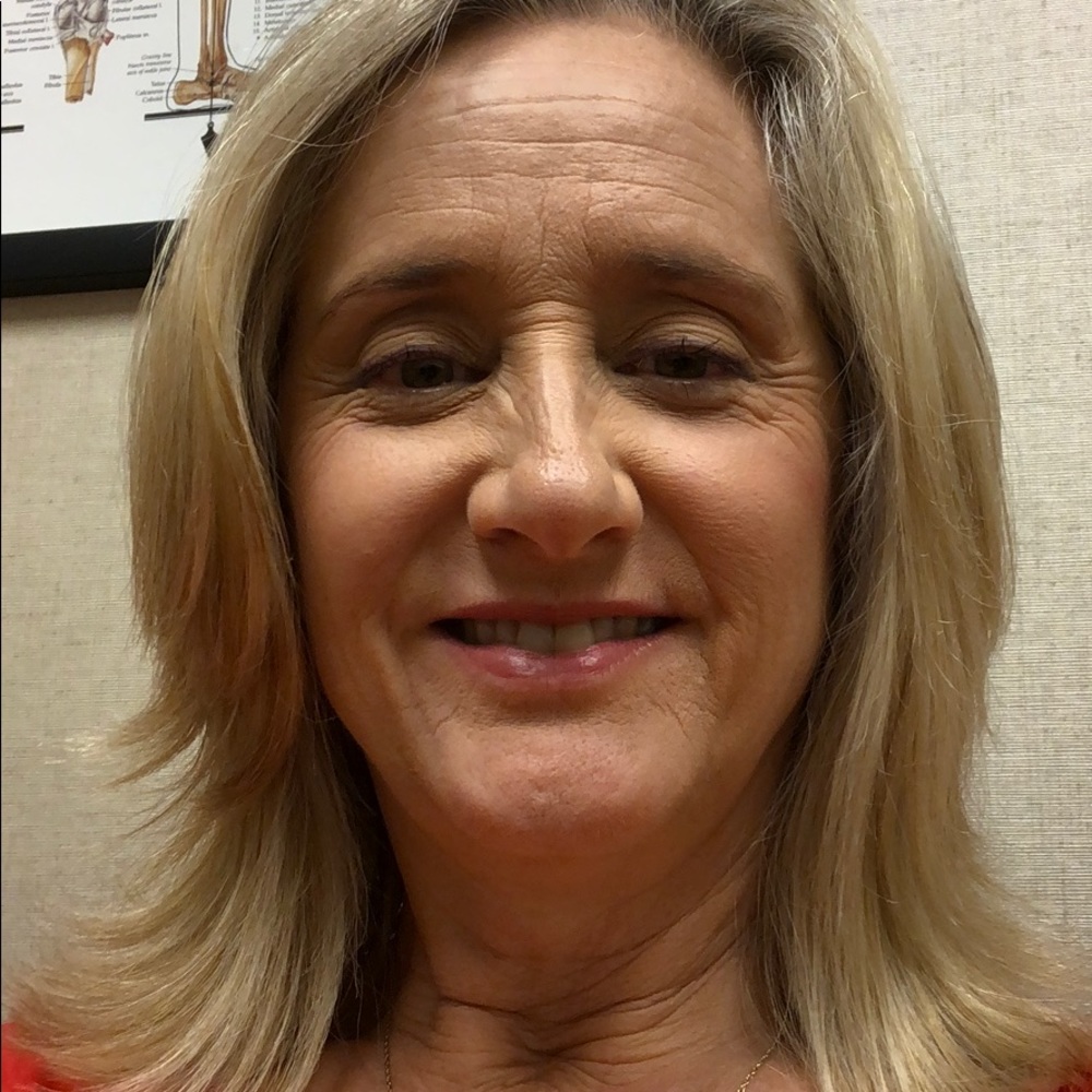 Meet your Posher, Denise